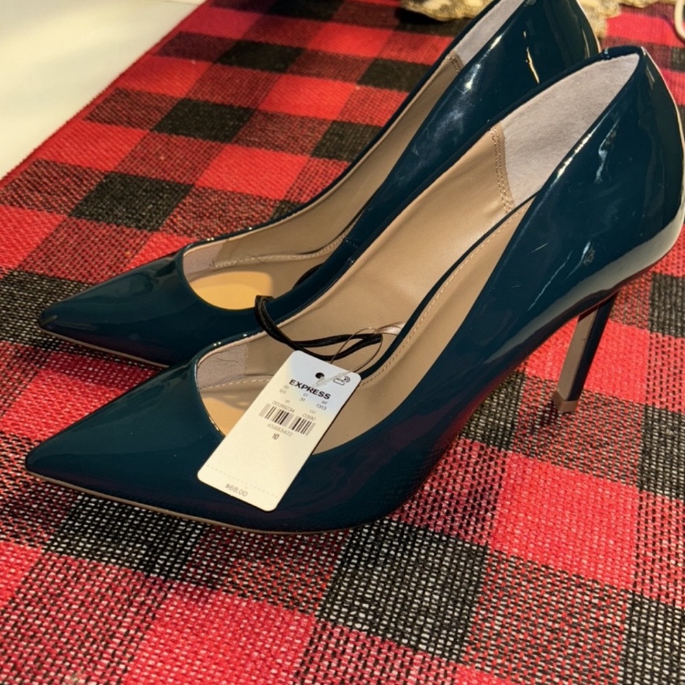 Express🩵💗😄 Teal Stiletto Heels